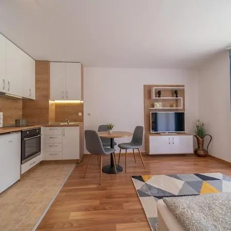 Pirin Sense Modern - - Parking - Bbq Daire Bansko